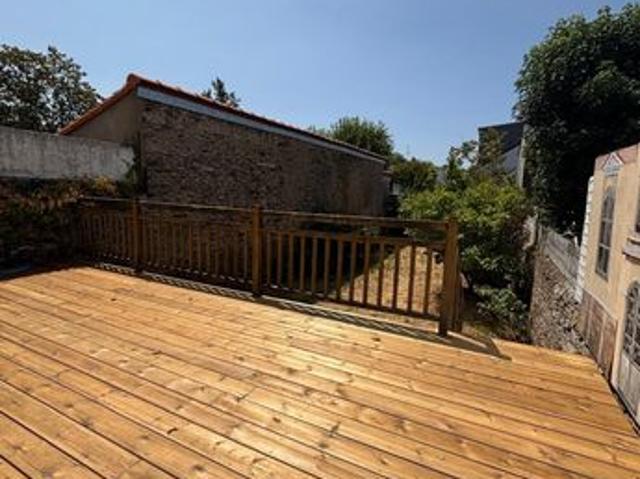 Maison 8 pièces 210 m²