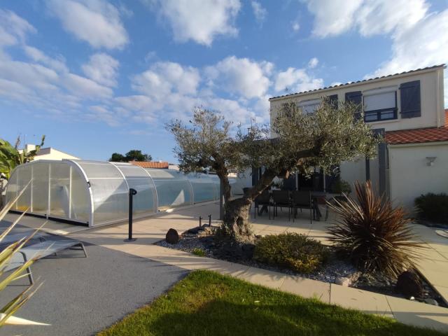 Maison 8 pièces 211 m²