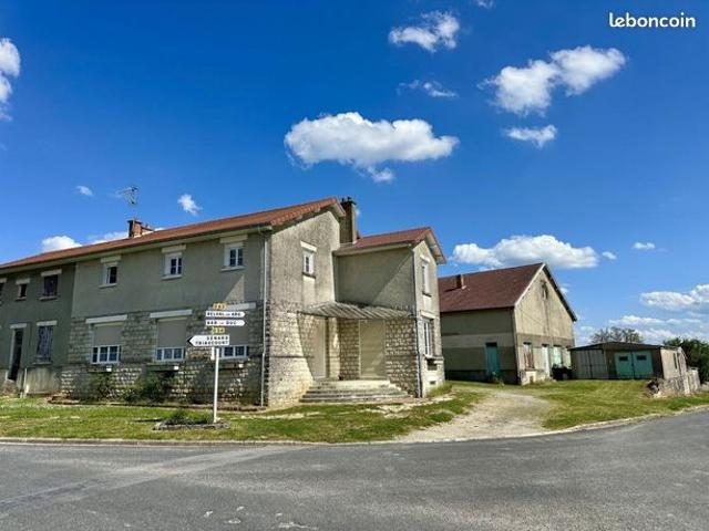 Maison 8 pièces 211 m²