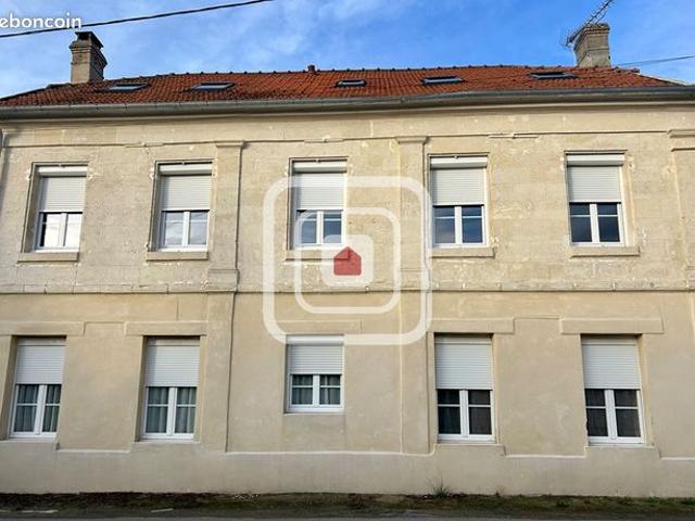 Maison 8 pièces 211 m²