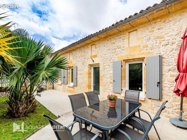 Maison 8 pièces 211 m²