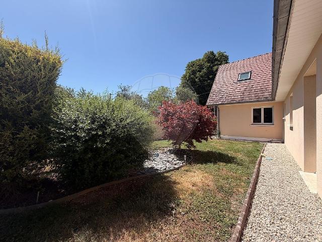 Maison 8 pièces 211 m²