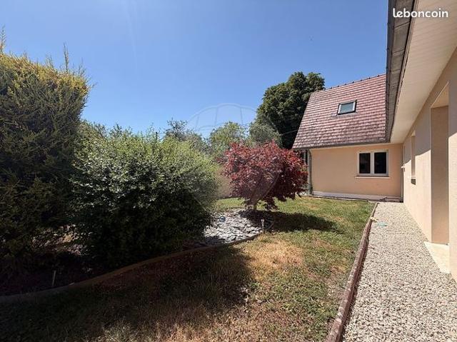 Maison 8 pièces 211 m²