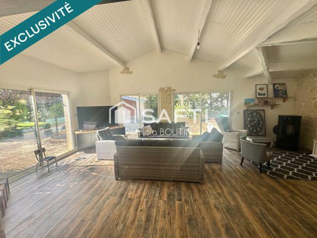 Maison 8 pièces 212 m²