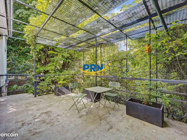 Maison 8 pièces 212 m²