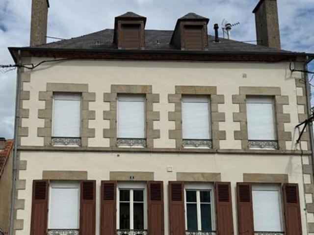 Maison 8 pièces 212 m²