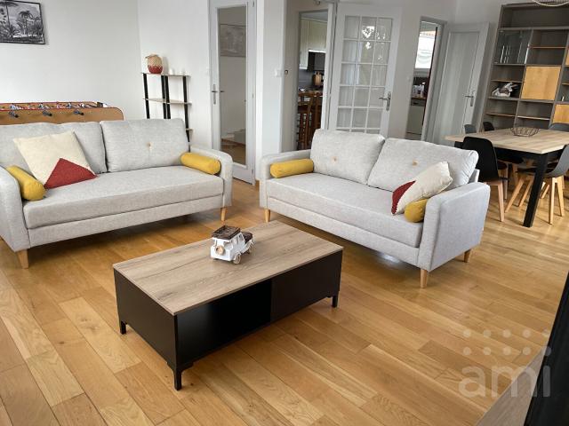 Maison 8 pièces 212 m²