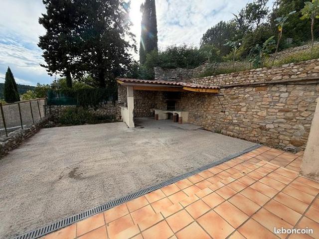 Maison 8 pièces 212 m²