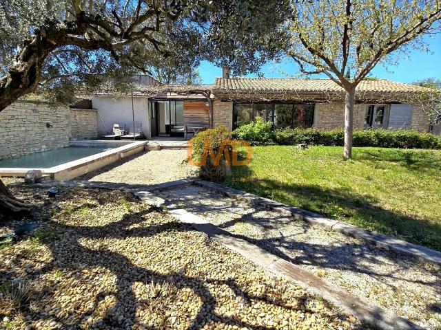 Maison 8 pièces 212 m²