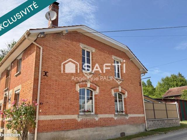 Maison 8 pièces 212 m²
