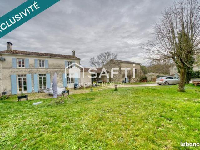 Maison 8 pièces 212 m²