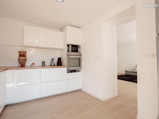 Maison 8 pièces 212 m²