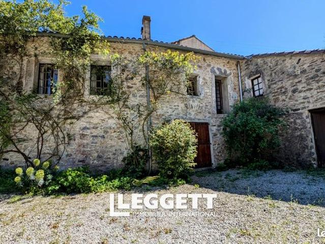 Maison 8 pièces 212 m²