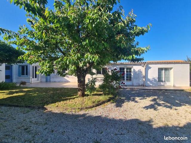 Maison 8 pièces 212 m²