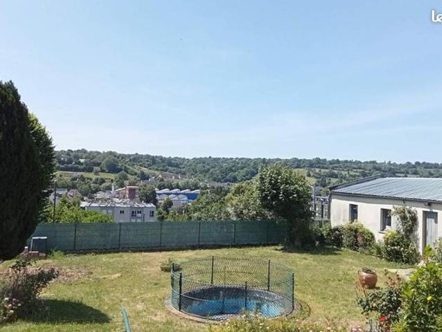Maison 8 pièces 212 m²