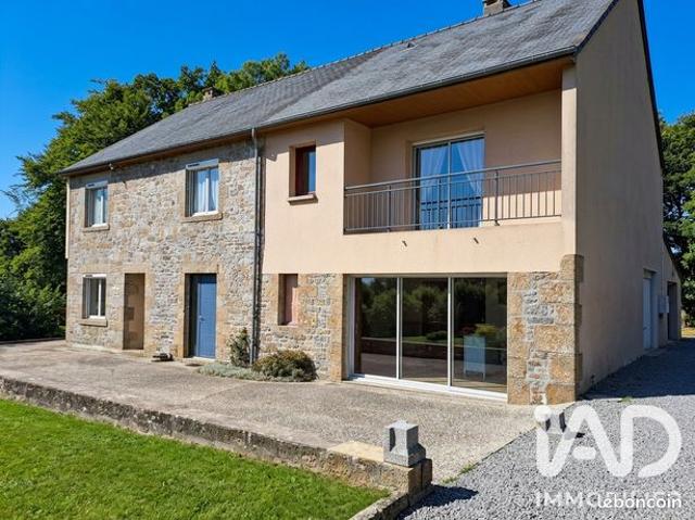 Maison 8 pièces 212 m²