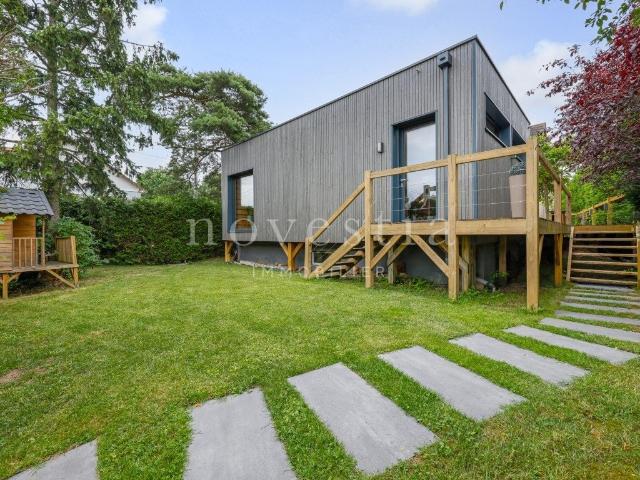 Maison 8 pièces 212 m²