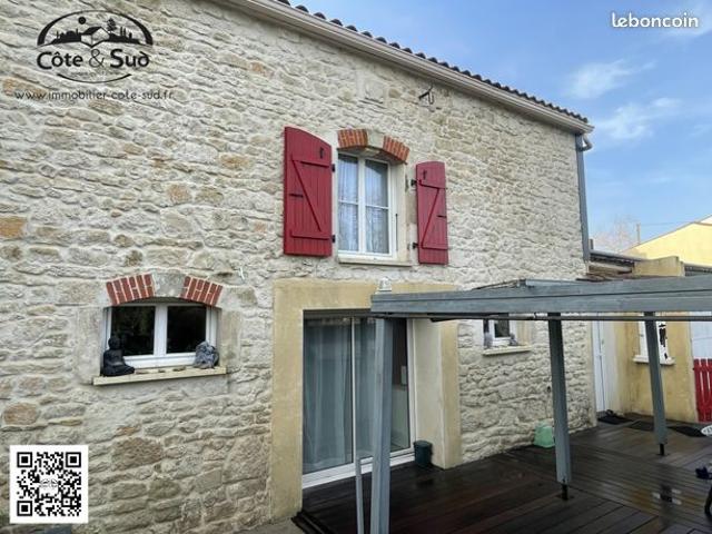 Maison 8 pièces 213 m²