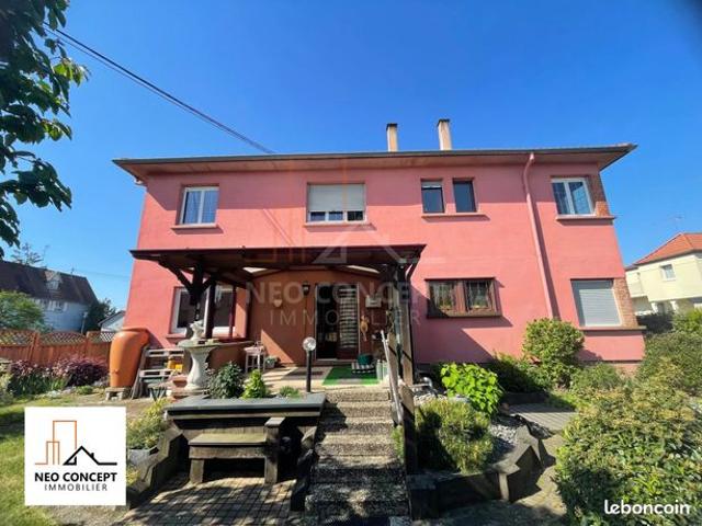 Maison 8 pièces 213 m²