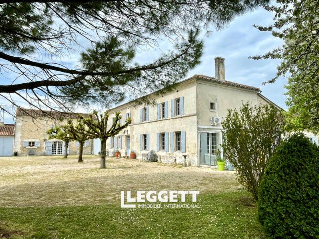 Maison 8 pièces 224 m²