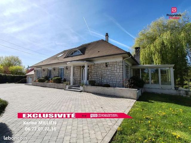 Maison 8 pièces 224 m²