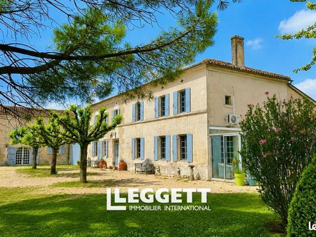 Maison 8 pièces 224 m²