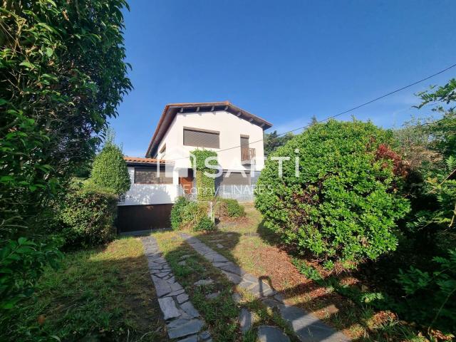 Maison 8 pièces 224 m²
