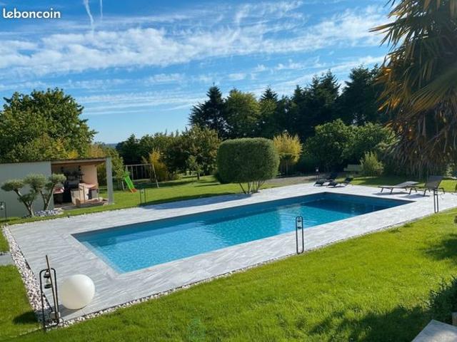 Maison 8 pièces 224 m²