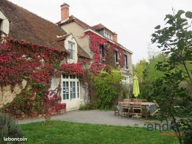 Maison 8 pièces 224 m²