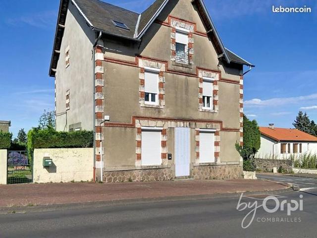 Maison 8 pièces 224 m²