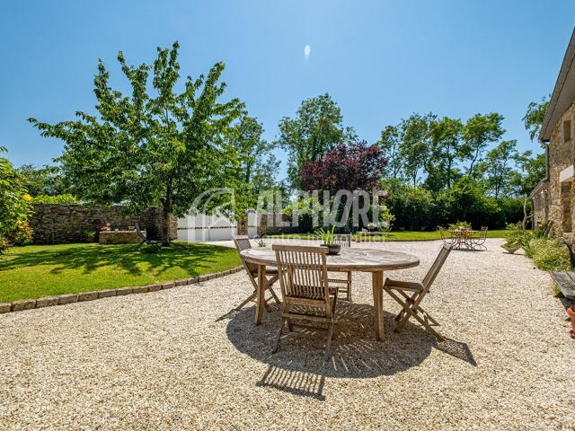 Maison 8 pièces 224 m²