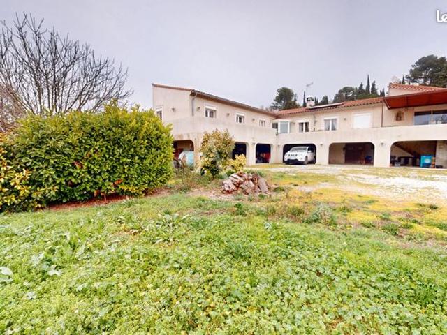 Maison 8 pièces 224 m²