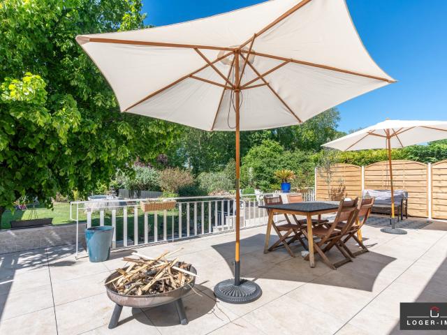 Maison 8 pièces 225 m²