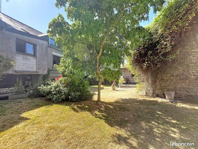 Maison 8 pièces 225 m²