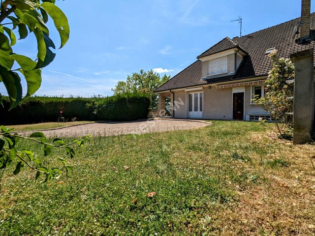 Maison 8 pièces 225 m²