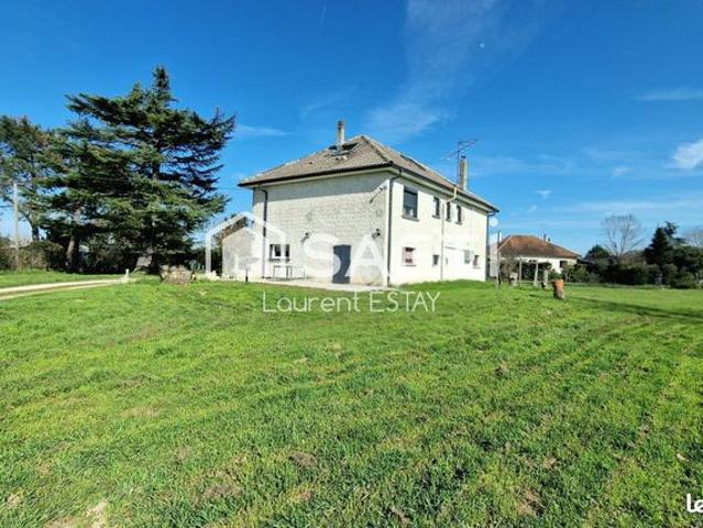 Maison 8 pièces 225 m²