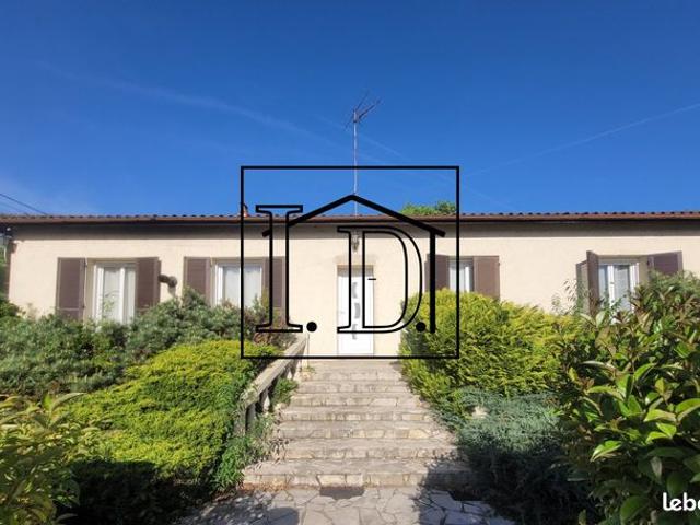 Maison 8 pièces 225 m²