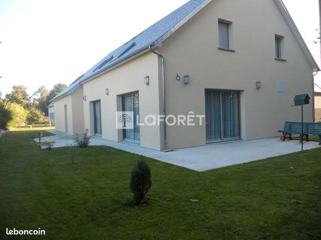 Maison 8 pièces 225 m²