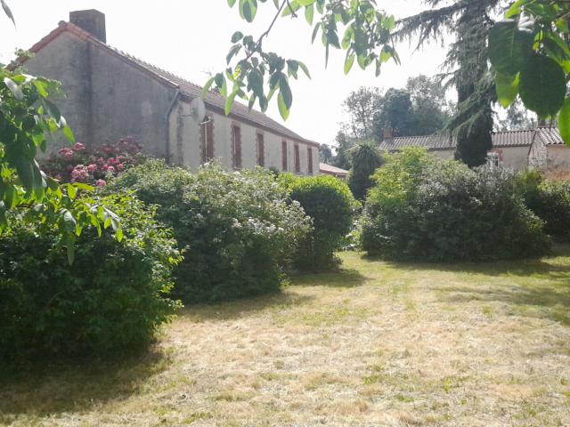 Maison 8 pièces 225 m²