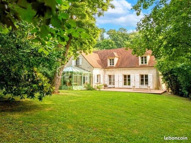 Maison 8 pièces 225 m²