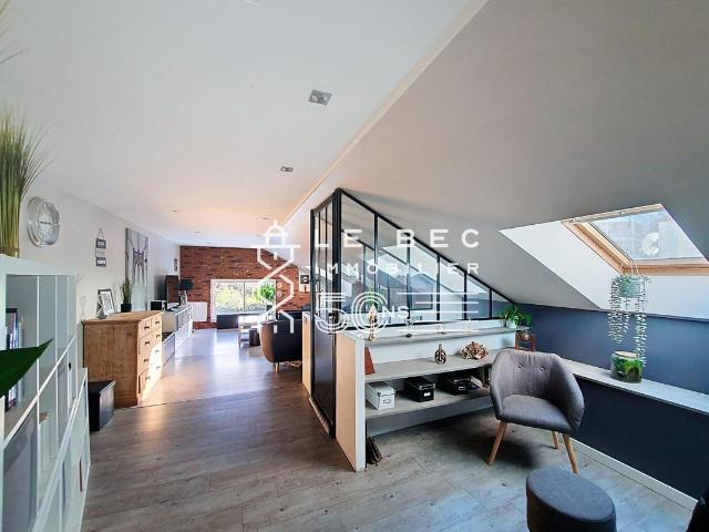 Maison 8 pièces 225 m²