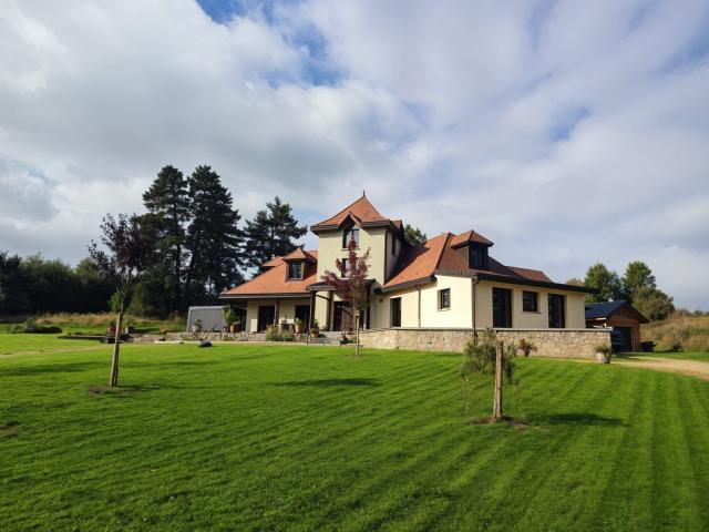 Maison 8 pièces 225 m²