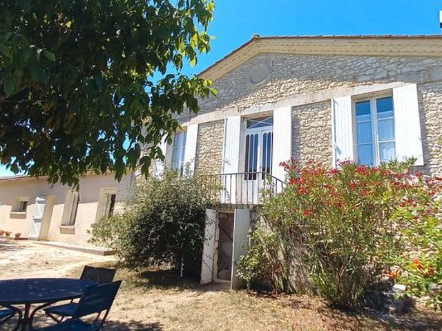 Maison 8 pièces 225 m²