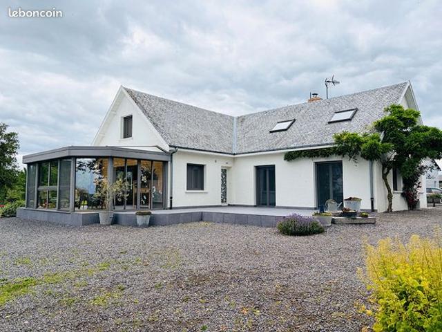 Maison 8 pièces 225 m²