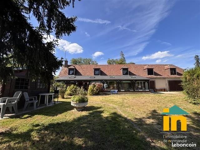 Maison 8 pièces 225 m²