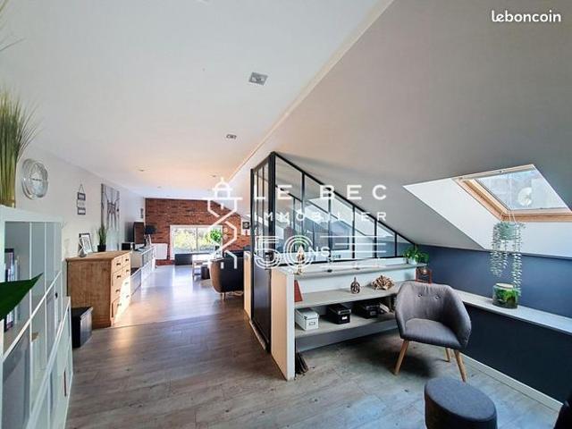 Maison 8 pièces 225 m²
