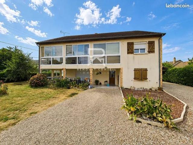 Maison 8 pièces 225 m²