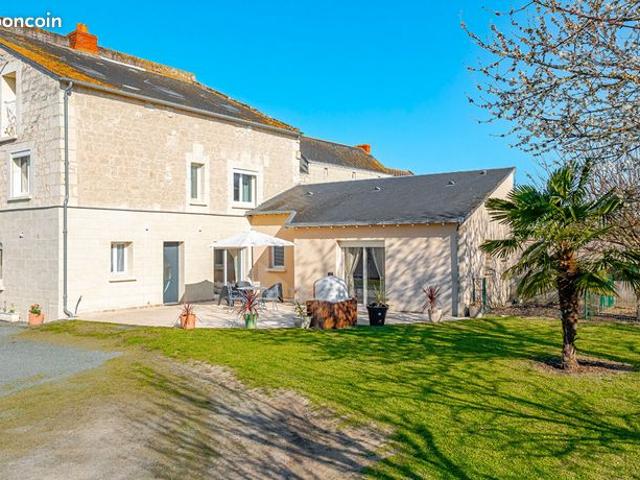 Maison 8 pièces 225 m²