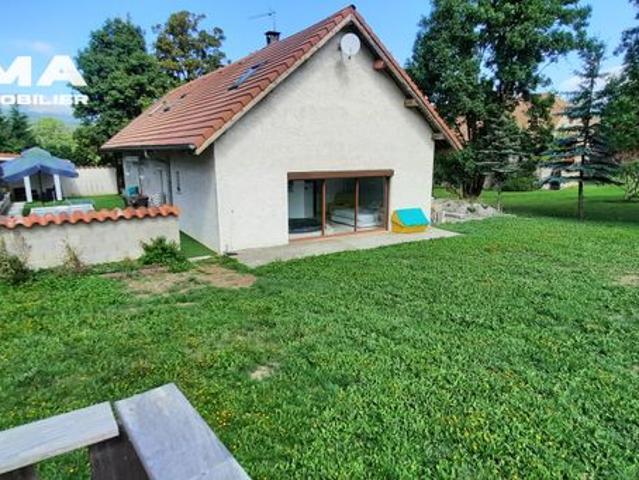 Maison 8 pièces 225 m²