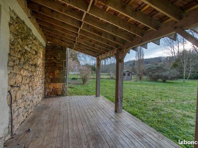 Maison 8 pièces 225 m²